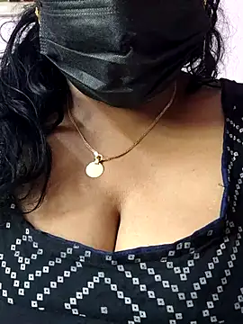 mallu-sumi online show from 02-20-26, 05:15