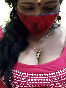 Snapshot of mallu-sumi chatting on 03-14-25, 05:02 mallu-sumi online show from 03-14-25, 05:02