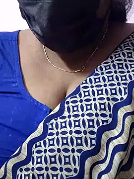 mallu-sumi online show from 11-29-25, 05:57