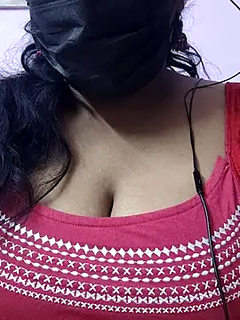 mallu-sumi online show from 12-19-25, 05:15