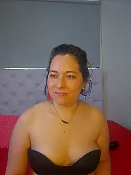 May Carlier online show from 02-19-26, 09:34