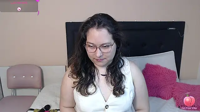 May Carlier online show from 03-16-25, 04:09