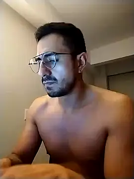 pablo-rincon95 online show from 02-06-25, 12:11