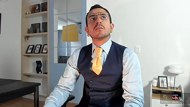 pablo-rincon95 online show from 05-23-26, 02:38