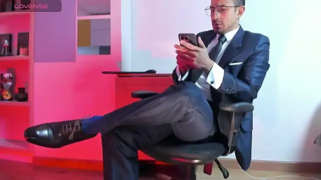 pablo-rincon95 online show from 09-18-25, 01:14