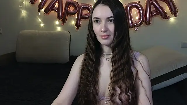 Tutti Frutt1s online show from 11-23-25, 06:01