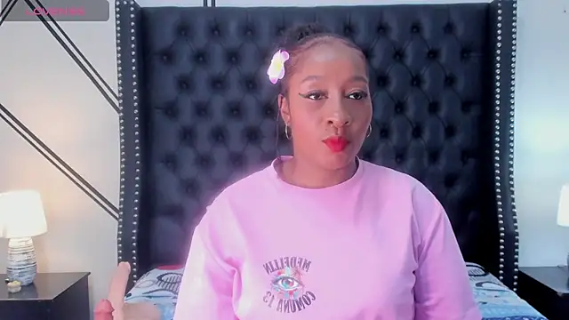 Krystal cambell1 online show from 10-03-25, 07:48