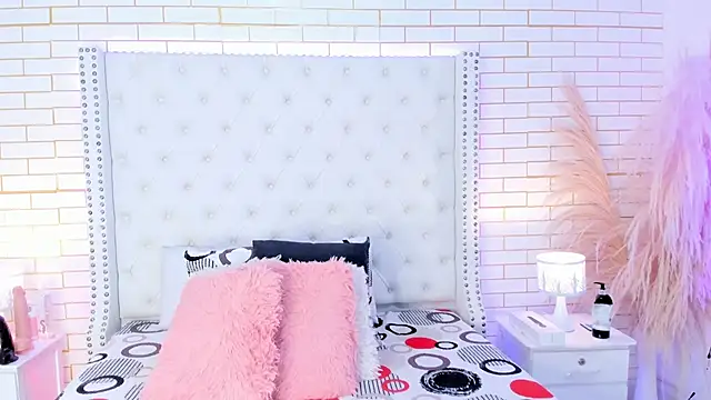 Krystal cambell1 online show from 02-21-26, 08:11