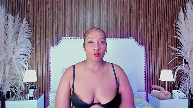 Snapshot of Krystal_cambell1 chatting on 06-11-26, 11:02 Krystal cambell1 online show from 06-11-26, 11:02