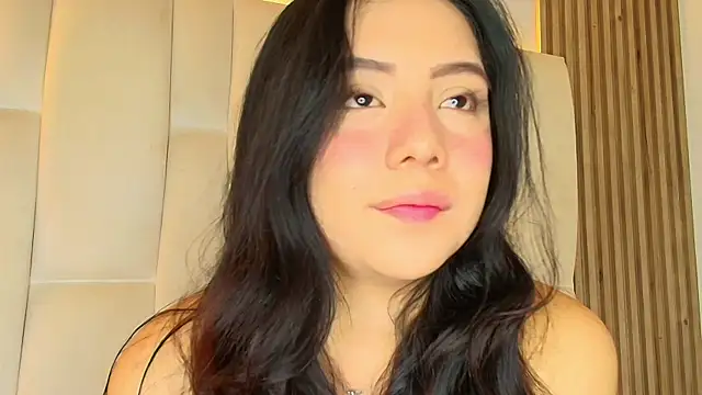 Emily Trujillo online show from 05-24-26, 10:04
