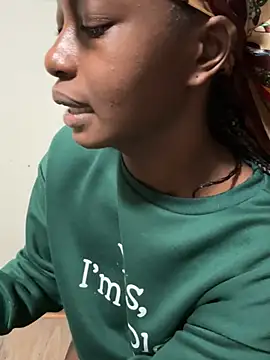 Snapshot of spicysugar74 chatting on 02-06-25, 01:05 spicysugar74 online show from 02-06-25, 01:05