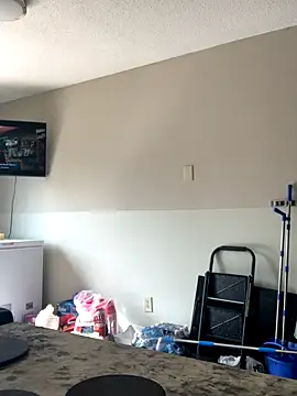 Snapshot of spicysugar74 chatting on 10-06-25, 04:52 spicysugar74 online show from 10-06-25, 04:52