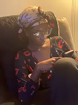 Snapshot of spicysugar74 chatting on 02-06-25, 11:15 spicysugar74 online show from 02-06-25, 11:15