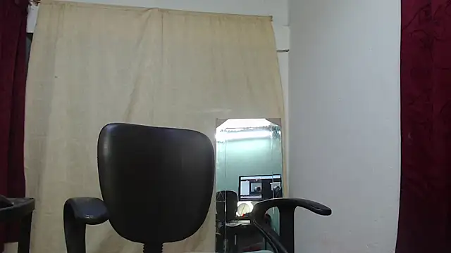 Aranza-Queen online show from 03-11-26, 02:33