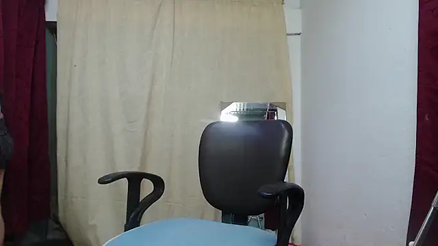 Aranza-Queen online show from 03-12-26, 03:05