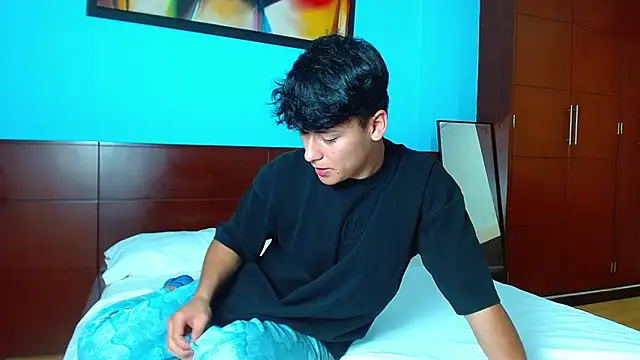 LiamEvans 0 online show from 01-31-25, 07:18