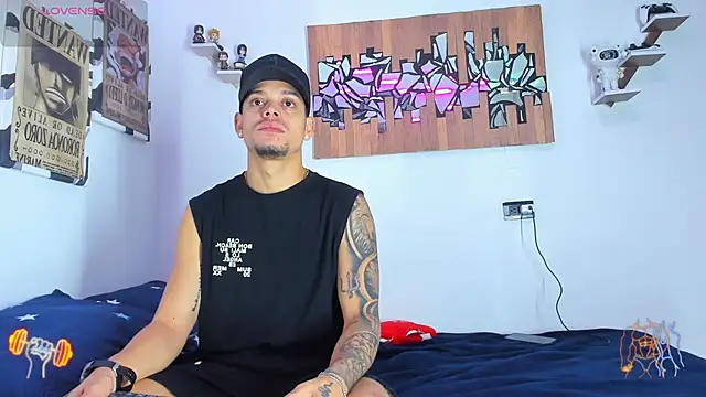 Snapshot of Friendsofeverything_ chatting on 02-18-26, 03:08 Friendsofeverything online show from 02-18-26, 03:08