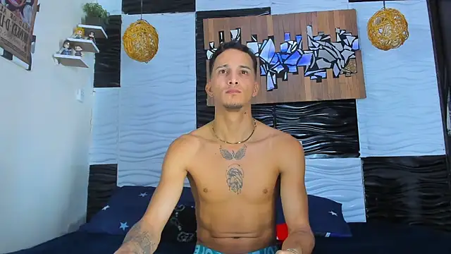 Snapshot of Friendsofeverything_ chatting on 01-19-26, 01:48 Friendsofeverything online show from 01-19-26, 01:48