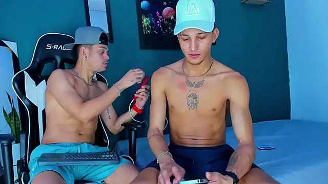 Friendsofeverything  online show from 02-27-25, 01:17