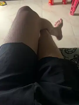 Snapshot of Privateseducer chatting on 09-15-25, 04:02 Privateseducer online show from 09-15-25, 04:02