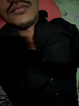 Snapshot of Privateseducer chatting on 10-05-25, 01:24 Privateseducer online show from 10-05-25, 01:24