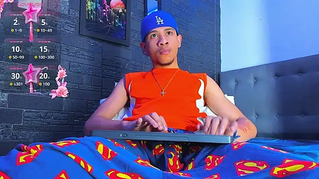 Romancartier 1 online show from 11-13-25, 05:44