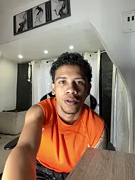 Snapshot of Romancartier_1 chatting on 04-19-26, 10:45 Romancartier 1 online show from 04-19-26, 10:45