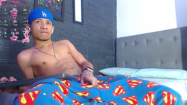 Romancartier 1 online show from 10-17-25, 11:01