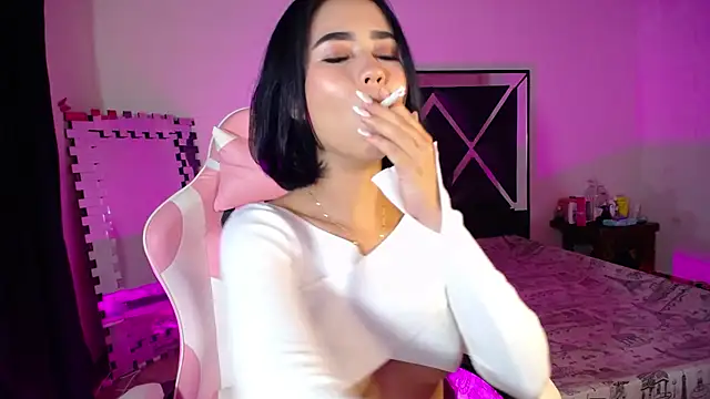 merlin-18 online show from 11-14-25, 05:44