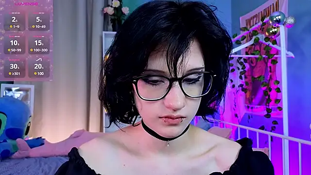 Snapshot of dark_vamp_ chatting on 01-16-25, 05:33 dark vamp  online show from 01-16-25, 05:33