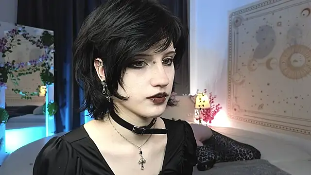 Snapshot of dark_vamp_ chatting on 03-02-25, 10:47 dark vamp  online show from 03-02-25, 10:47