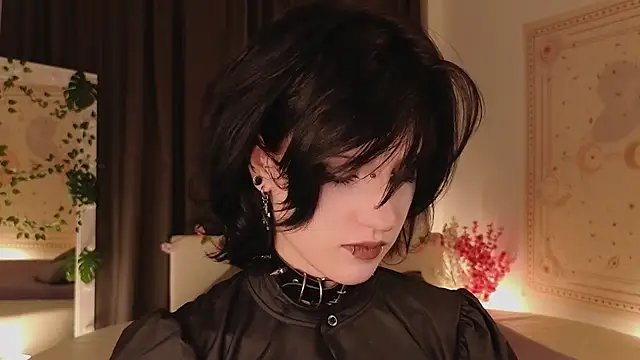 Snapshot of dark_vamp_ chatting on 02-21-25, 09:54 dark vamp  online show from 02-21-25, 09:54