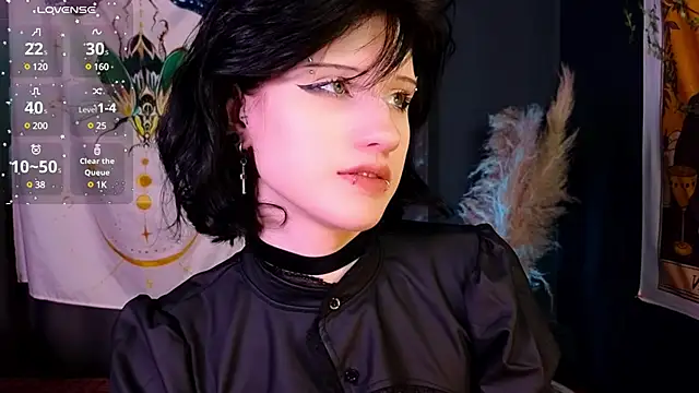 Snapshot of dark_vamp_ chatting on 01-15-25, 05:05 dark vamp  online show from 01-15-25, 05:05