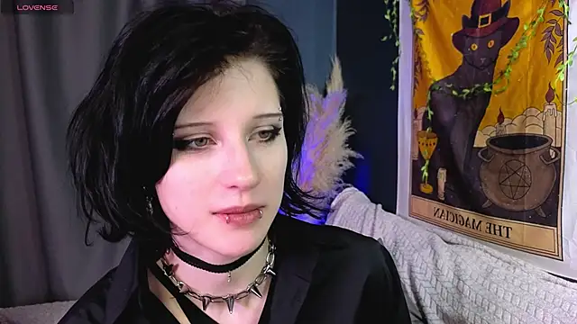 Snapshot of dark_vamp_ chatting on 01-23-25, 06:45 dark vamp  online show from 01-23-25, 06:45