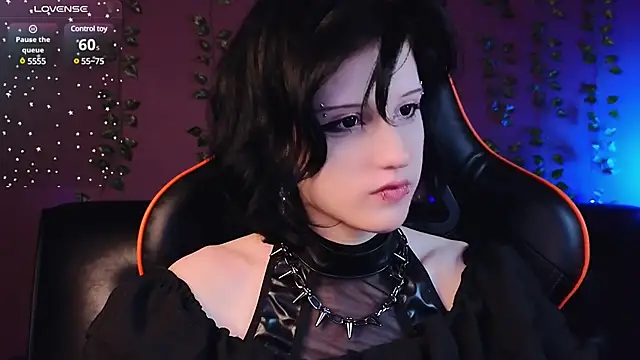 Snapshot of dark_vamp_ chatting on 01-19-25, 12:28 dark vamp  online show from 01-19-25, 12:28