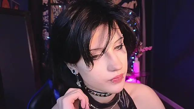 Snapshot of dark_vamp_ chatting on 02-09-25, 10:00 dark vamp  online show from 02-09-25, 10:00