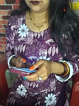 Snapshot of PeaCoooock chatting on 02-11-26, 01:33 PeaCoooock online show from 02-11-26, 01:33