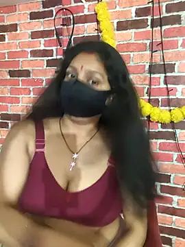 PeaCoooock online show from 04-05-26, 04:13