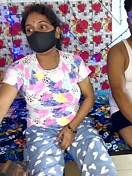 Snapshot of PeaCoooock chatting on 09-17-25, 07:05 PeaCoooock online show from 09-17-25, 07:05