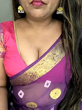 honey-sexy online show from 10-24-25, 04:50