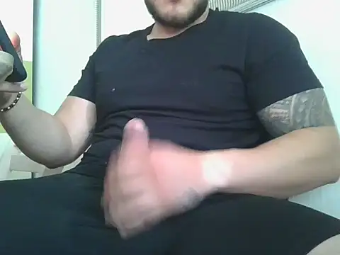 vergon6241 online show from 05-12-26, 10:21