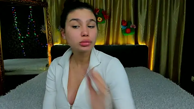 Diamond Gabriela online show from 03-05-25, 05:08