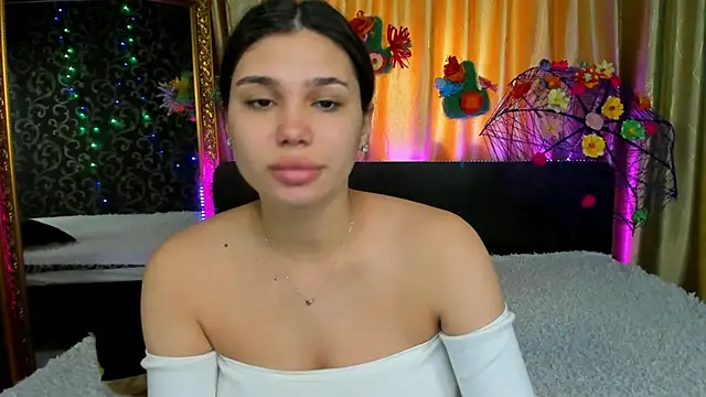 Diamond Gabriela online show from 03-10-25, 10:28