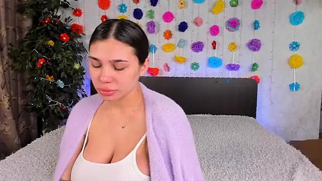 Diamond Gabriela online show from 03-15-25, 02:01