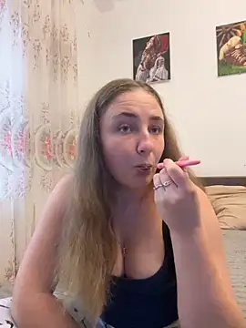 Snapshot of Joannakiss chatting on 11-05-25, 12:52 Joannakiss online show from 11-05-25, 12:52