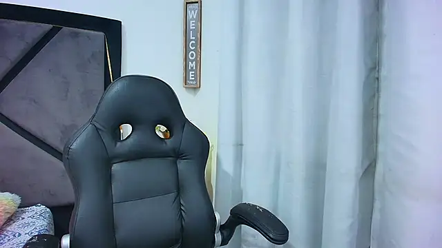 Snapshot of GabrielaDurann chatting on 09-14-25, 03:34 GabrielaDurann online show from 09-14-25, 03:34