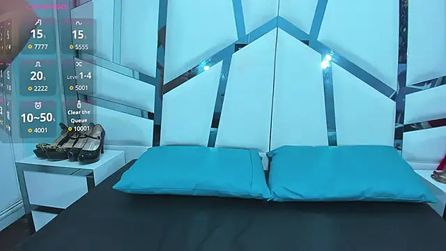 Lucy White   online show from 11-23-25, 08:19