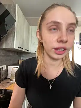 Snapshot of Kitty_Katrine chatting on 05-27-26, 12:56 Kitty Katrine online show from 05-27-26, 12:56