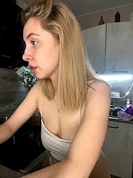 Kitty Katrine online show from 12-04-25, 02:27