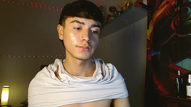 Snapshot of Im_juanda chatting on 01-17-25, 02:08 Im juanda online show from 01-17-25, 02:08